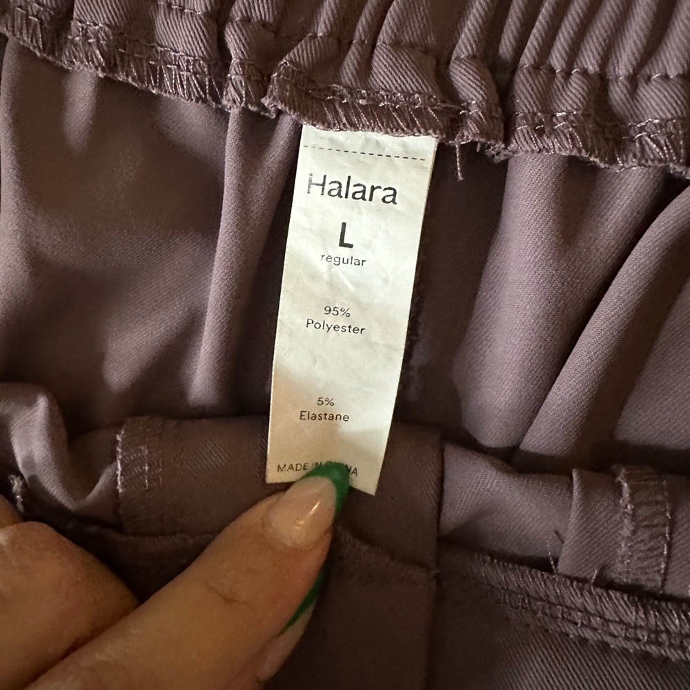 HALARA Mauve Pleated Pants - Picture 3 of 8